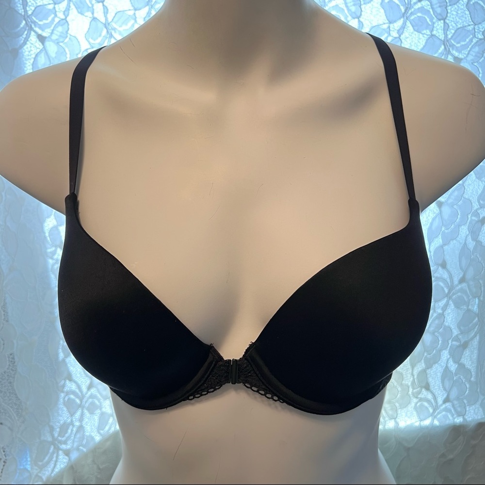 Black Maidenform Racerback Bra